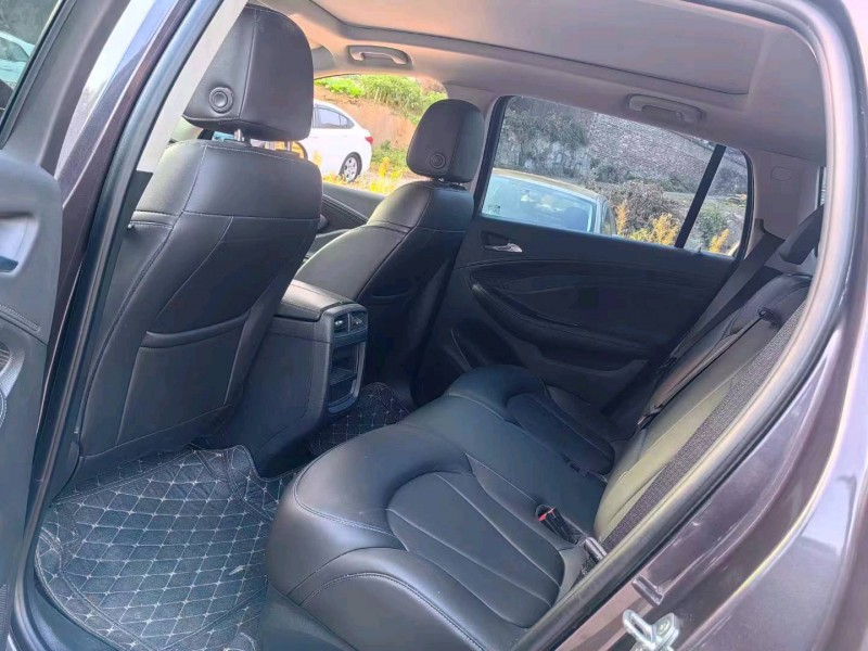 衡阳17年别克昂科威9