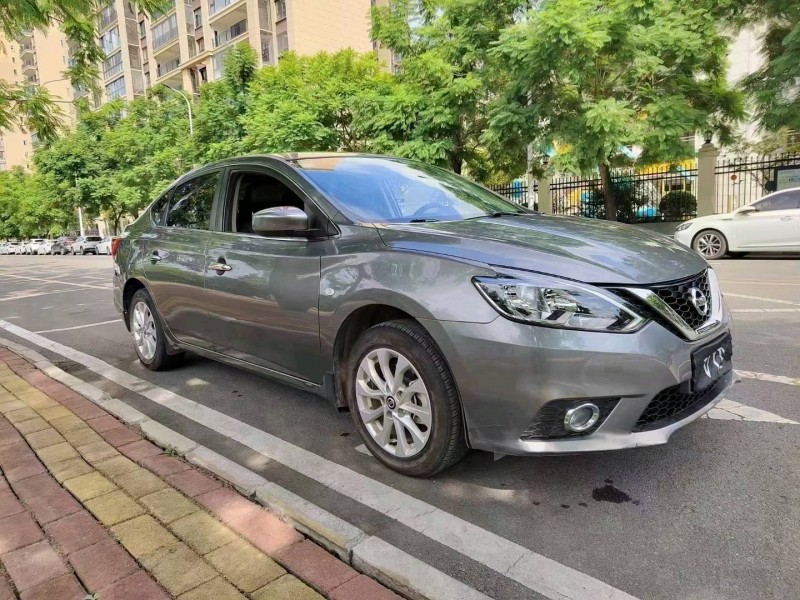 安順22年日產軒逸8