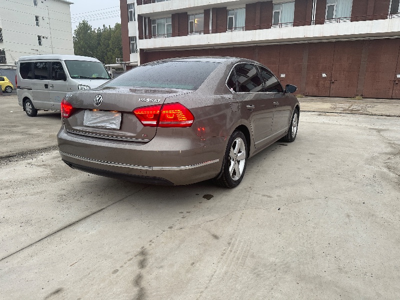 济宁12年大众帕萨特5