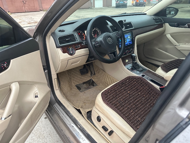 济宁12年大众帕萨特6