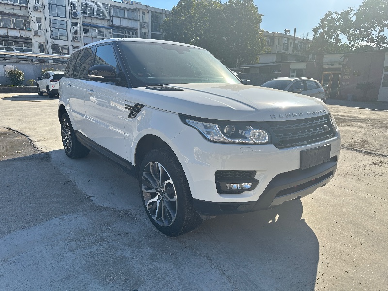 济宁17年路虎揽胜运动3