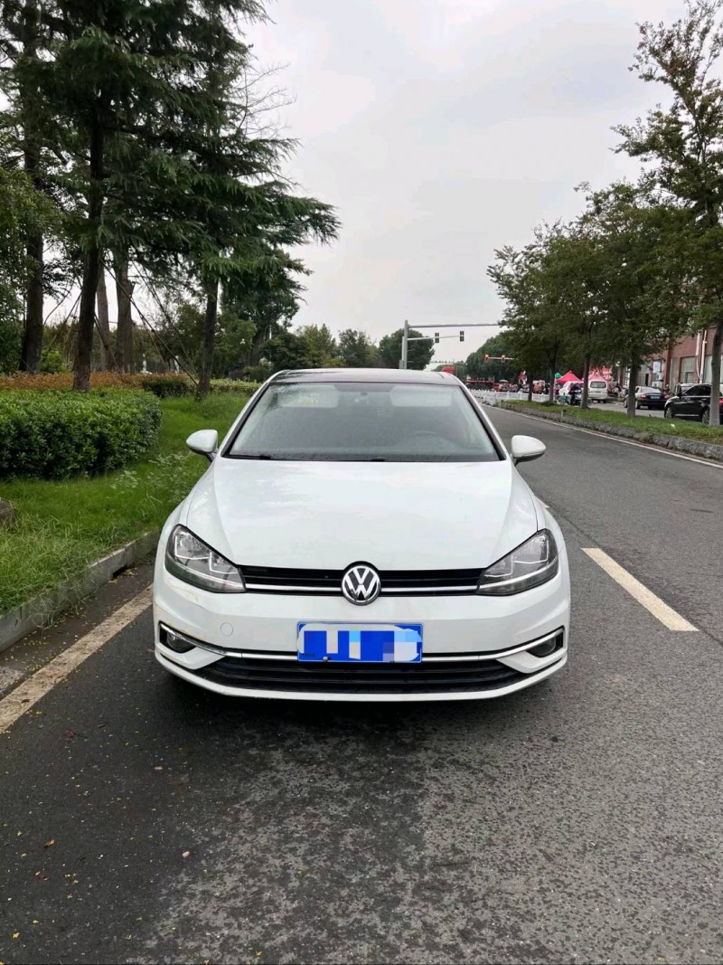 常州18年大众高尔夫1