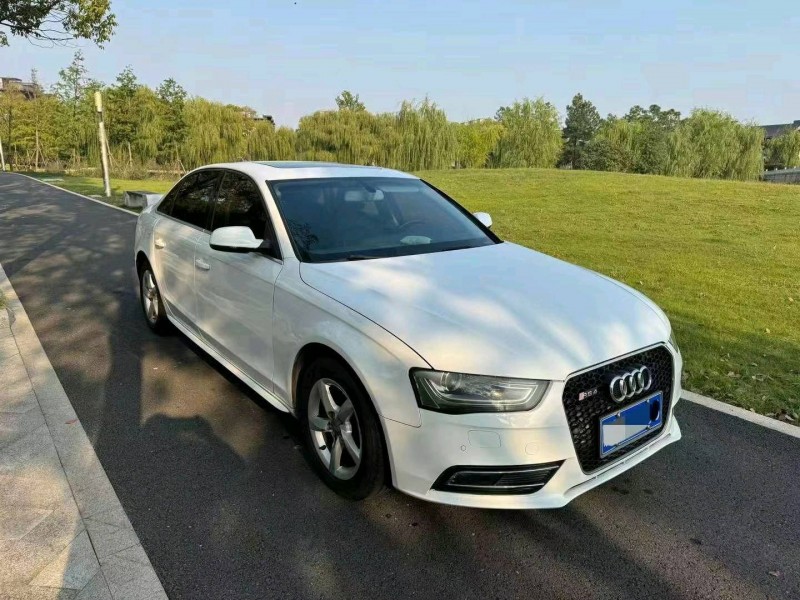 嘉兴14年奥迪A4L2