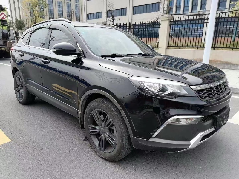 徐州19年獵豹汽車CS106