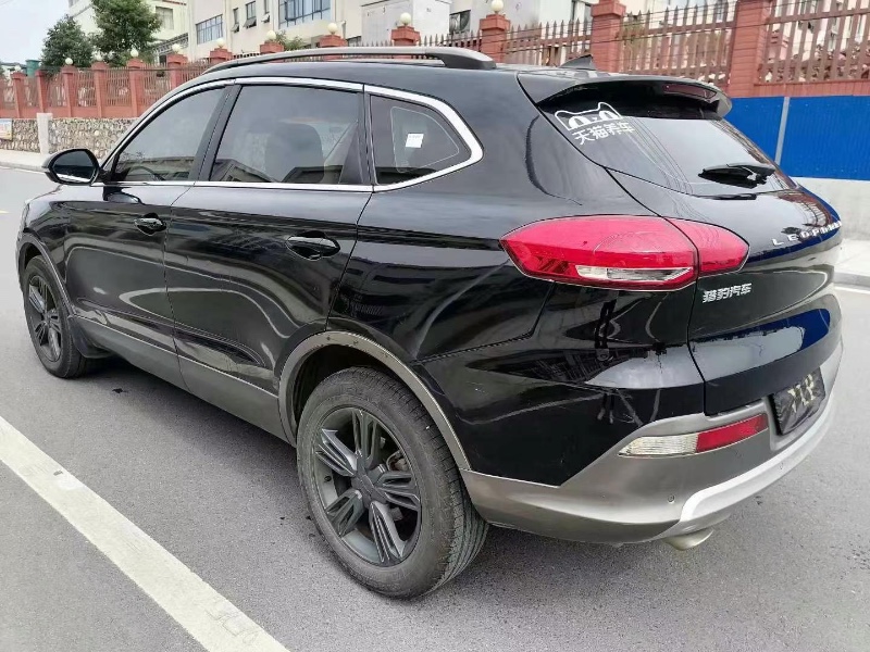 徐州19年獵豹汽車CS107
