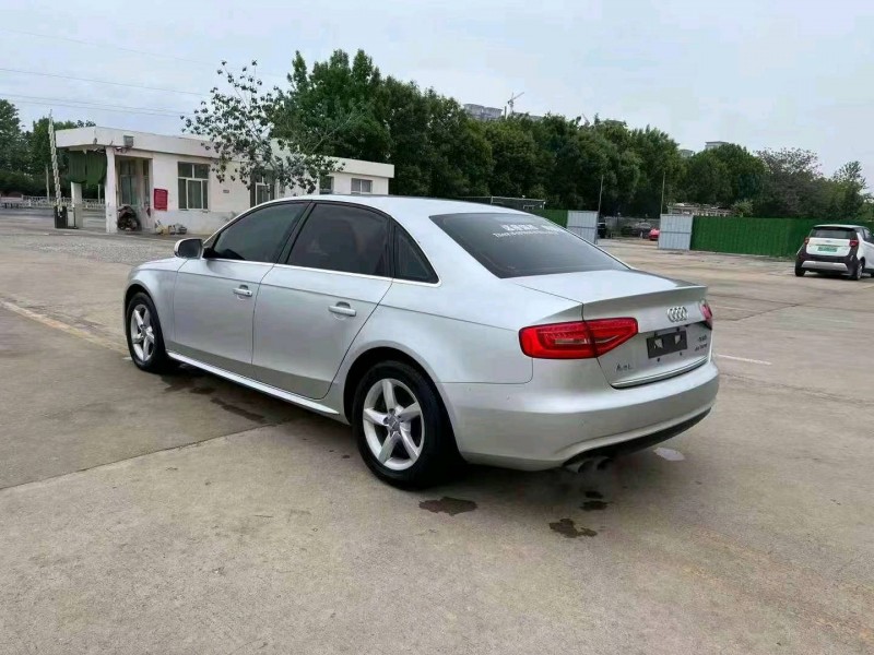 济宁12年奥迪A4L8