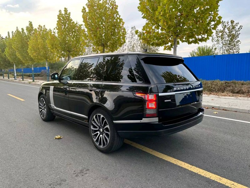 徐州17年路虎揽胜行政8