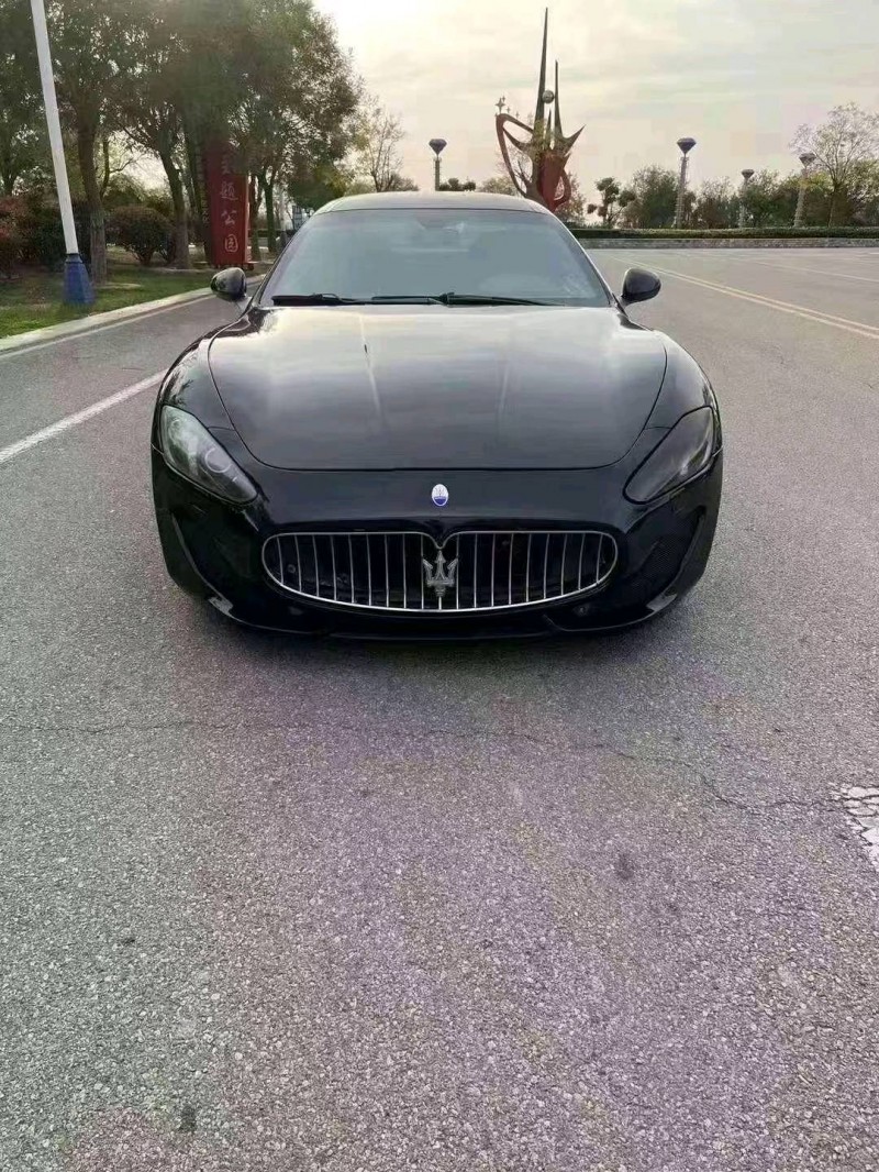 济宁14年玛莎拉蒂GT S1