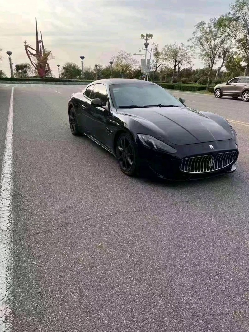济宁14年玛莎拉蒂GT S3
