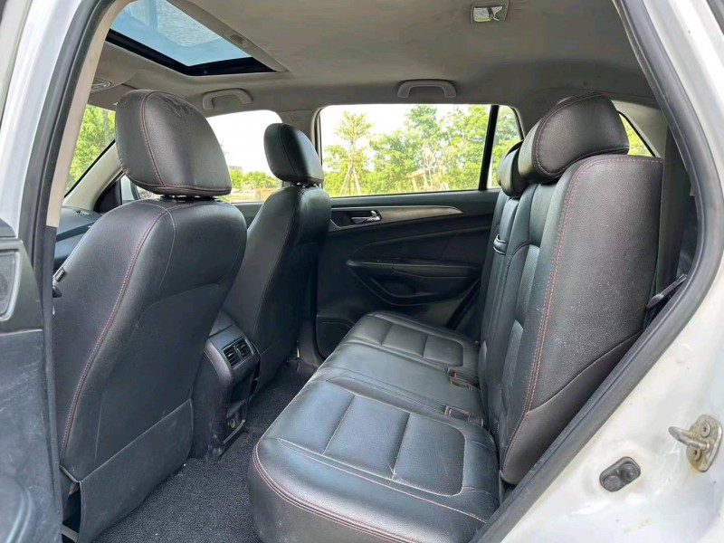 汕头16年长安汽车CS756