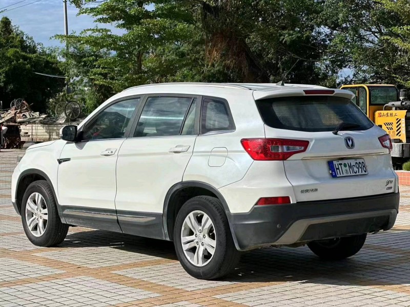 汕头16年长安汽车CS757