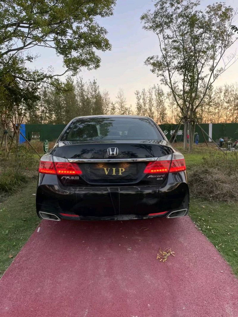 宿迁14年本田雅阁9