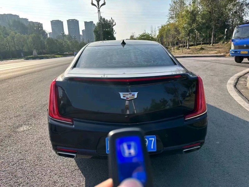重庆18年凯迪拉克XTS6