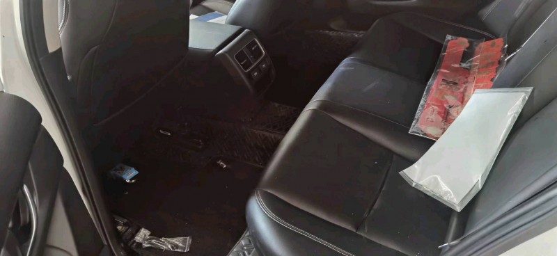 邵阳22年本田雅阁4