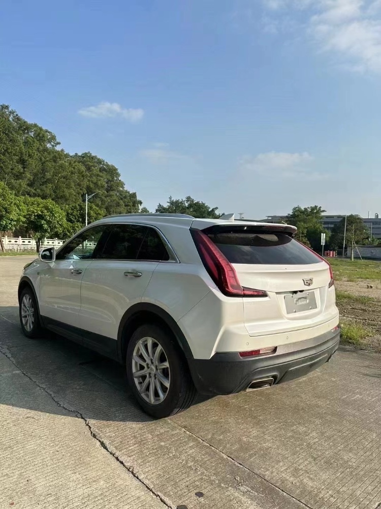 广州20年凯迪拉克XT47