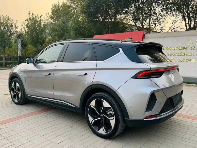 天津23年極狐汽車阿爾法7