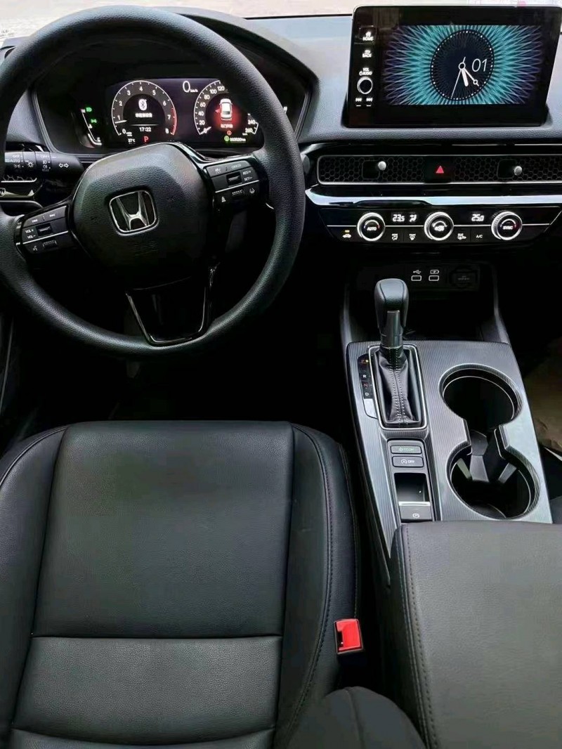 深圳23年本田思域9