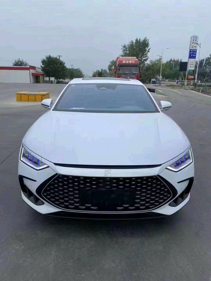 东营23年比亚迪汉1