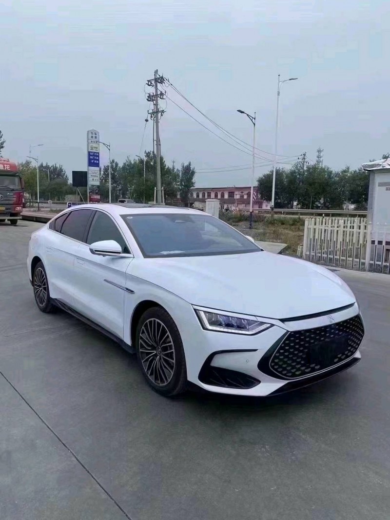 东营23年比亚迪汉7