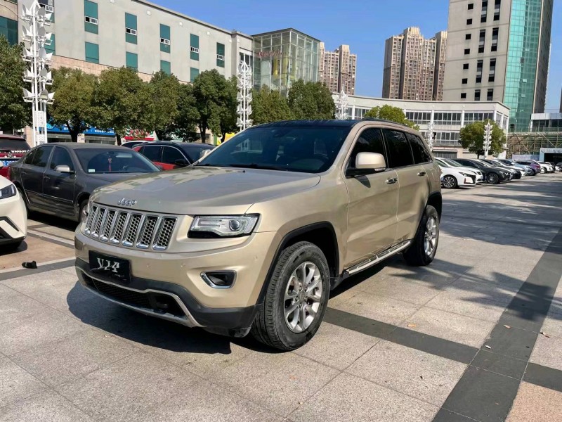 常州16年Jeep大切诺基2