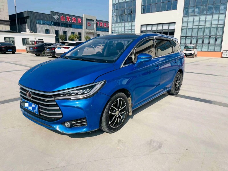 东营18年比亚迪宋MAX3