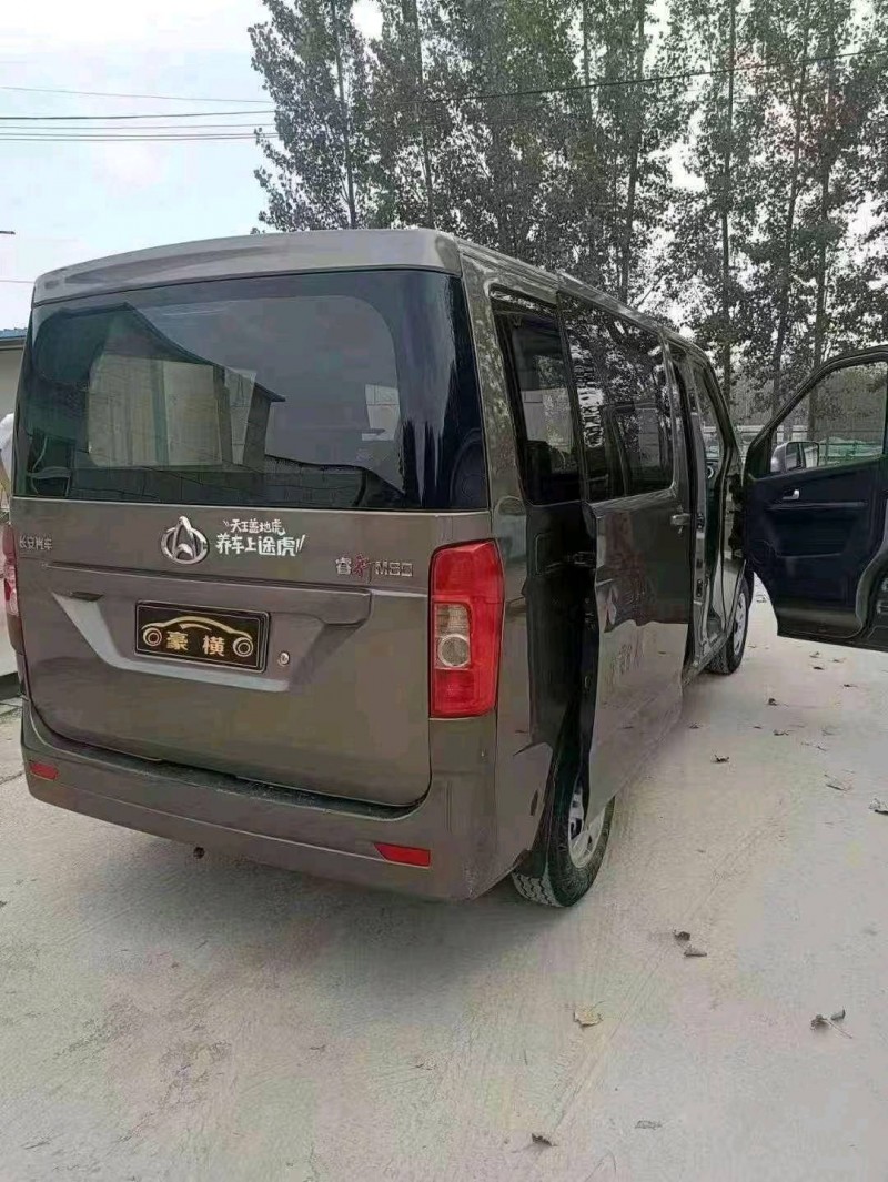 徐州21年长安汽车睿行4