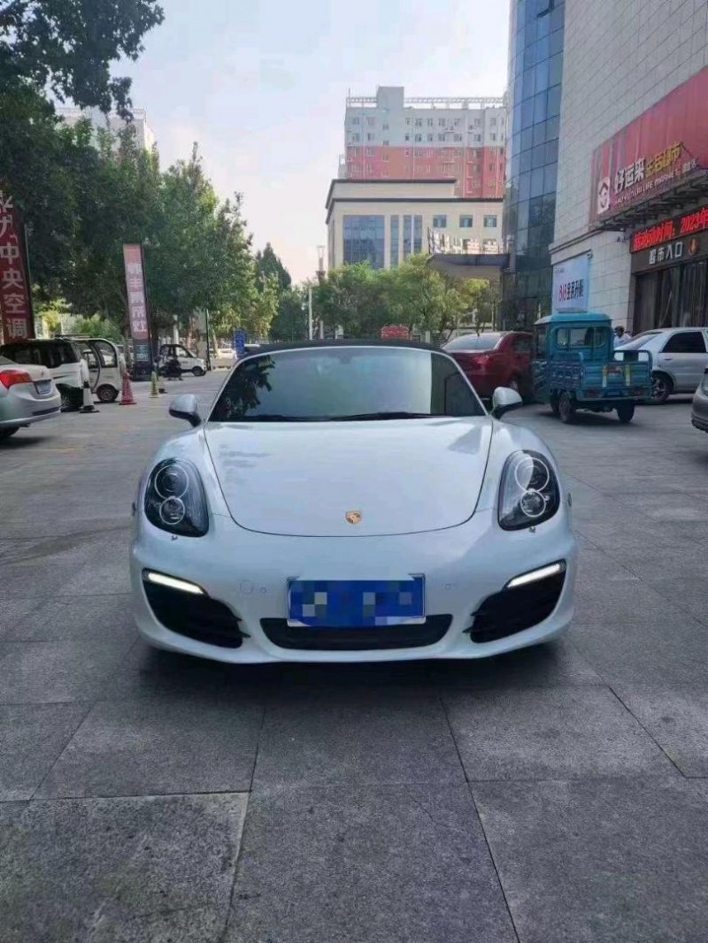 枣庄16年保时捷Boxster1