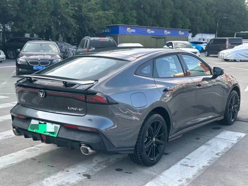 枣庄23年长安汽车UNI-V8