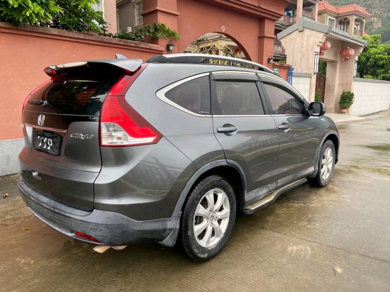 广州13年本田CRV8