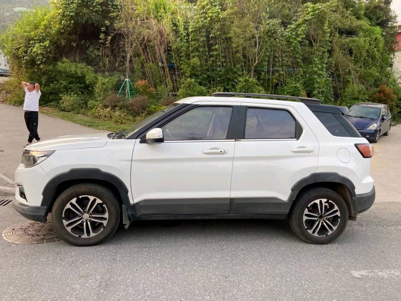 广州17年比速汽车T35