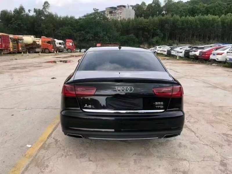南寧18年奧迪A6L9