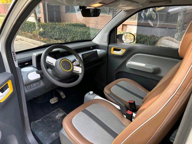 邯鄲23年五菱汽車宏光MINI EV8