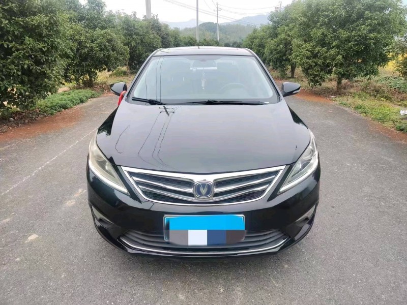 嘉兴16年长安汽车逸动1