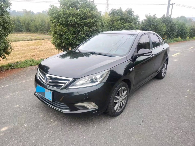 嘉兴16年长安汽车逸动2