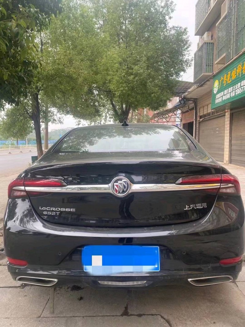 衡阳21年别克君越2