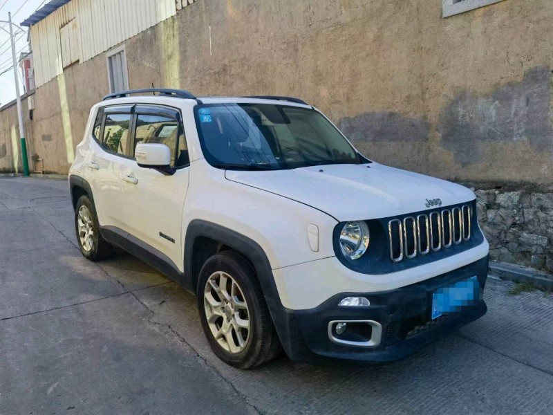 莆田17年Jeep自由俠4