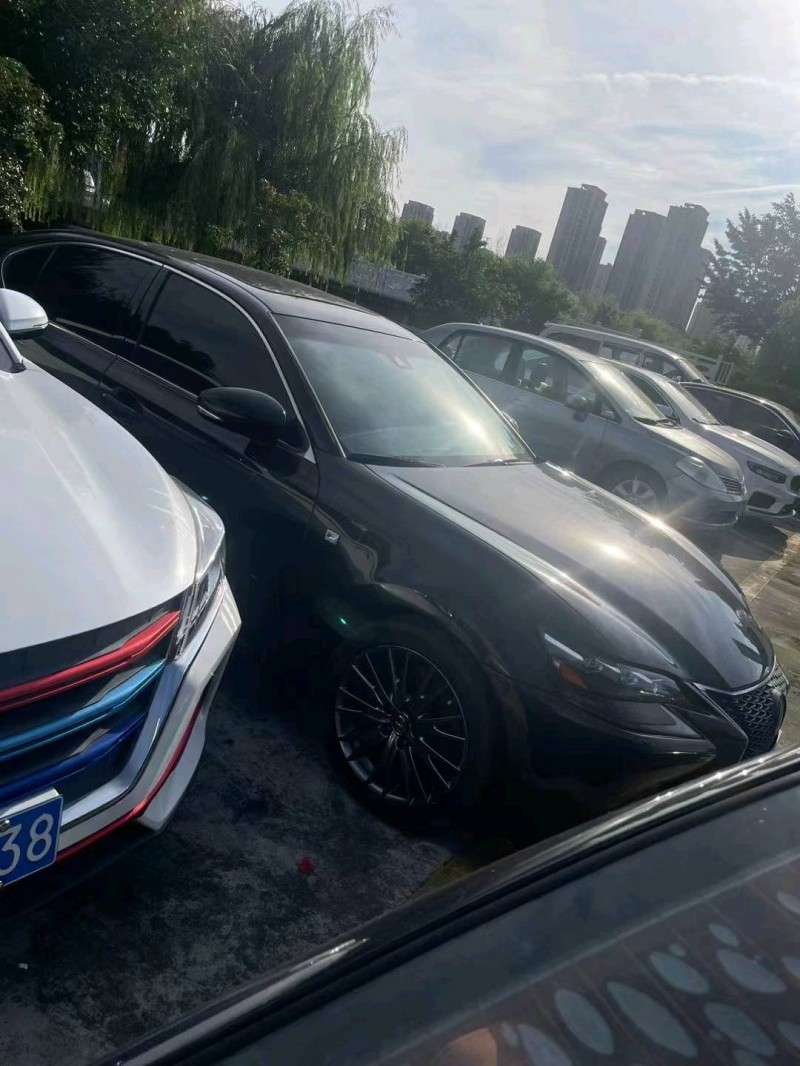 嘉兴19年雷克萨斯GS3