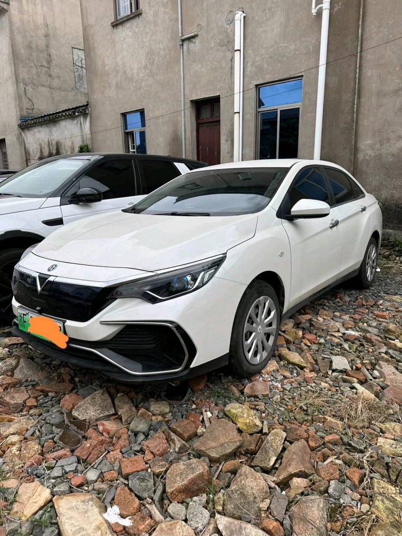 嘉興22年啟辰D603