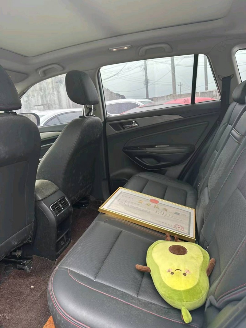 嘉兴18年长安汽车CS755