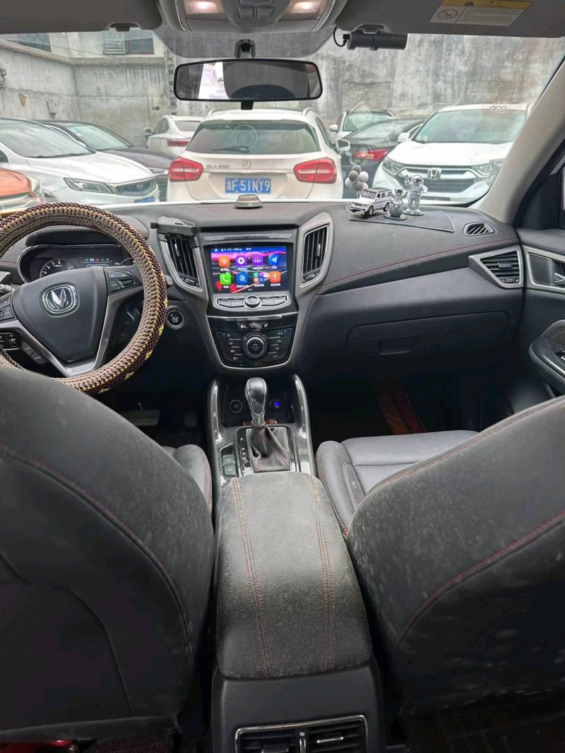 嘉兴18年长安汽车CS756