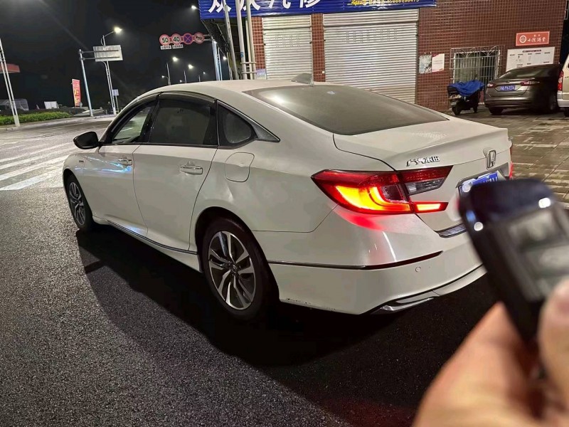重庆21年本田雅阁6