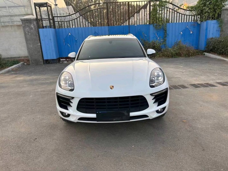 枣庄16年保时捷Macan1
