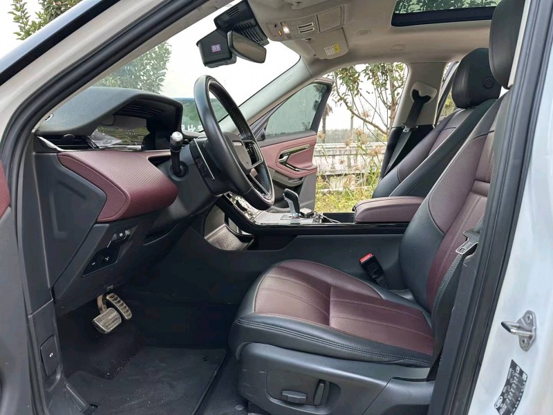 徐州21年路虎极光4