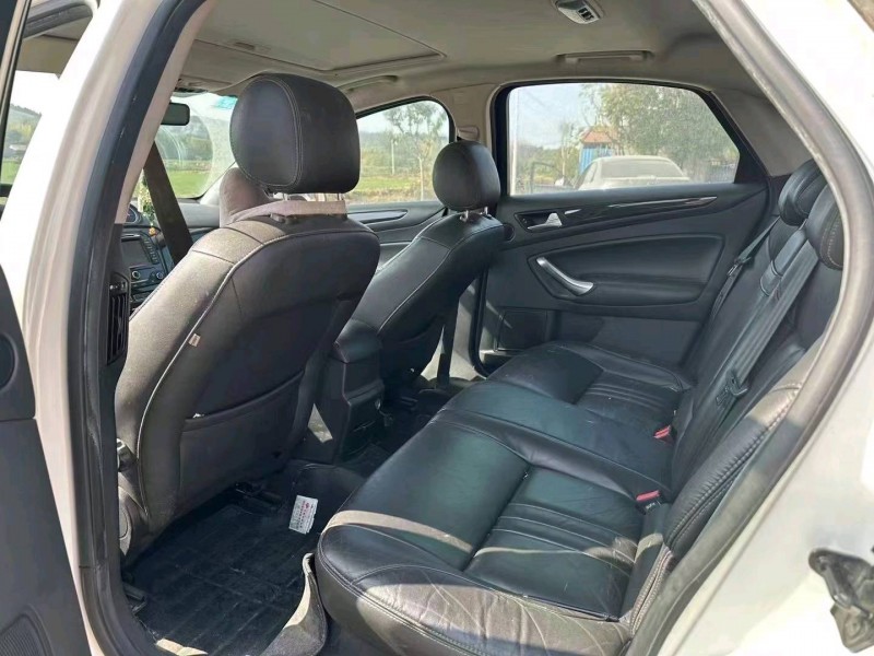 淄博12年福特蒙迪欧-致胜5