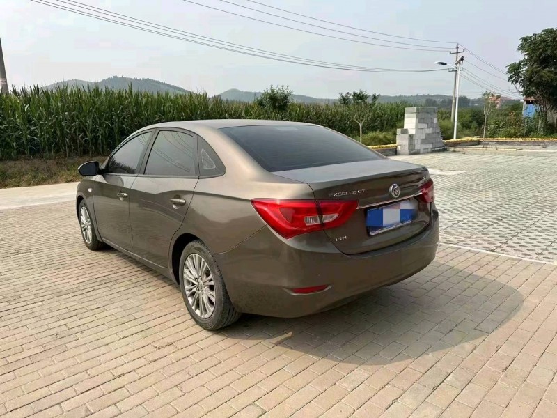 枣庄16年别克英朗5