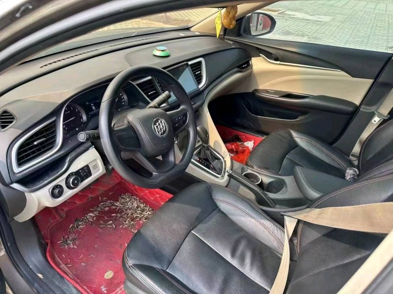 枣庄16年别克英朗9