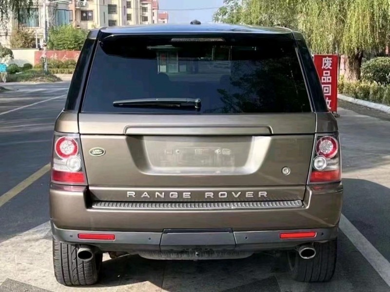 青岛11年路虎揽胜运动6