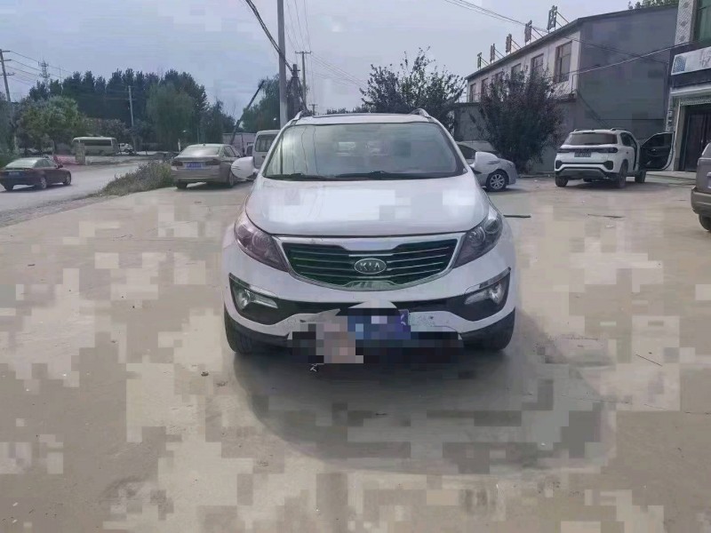 保定14年起亚智跑1