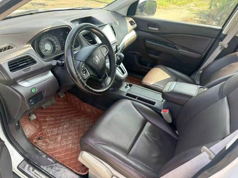 汕头13年本田CRV9