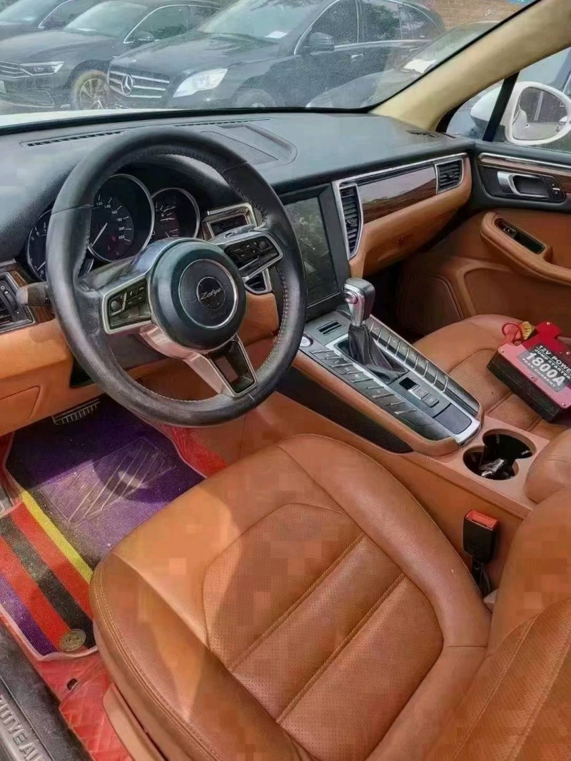 保定17年众泰SR95